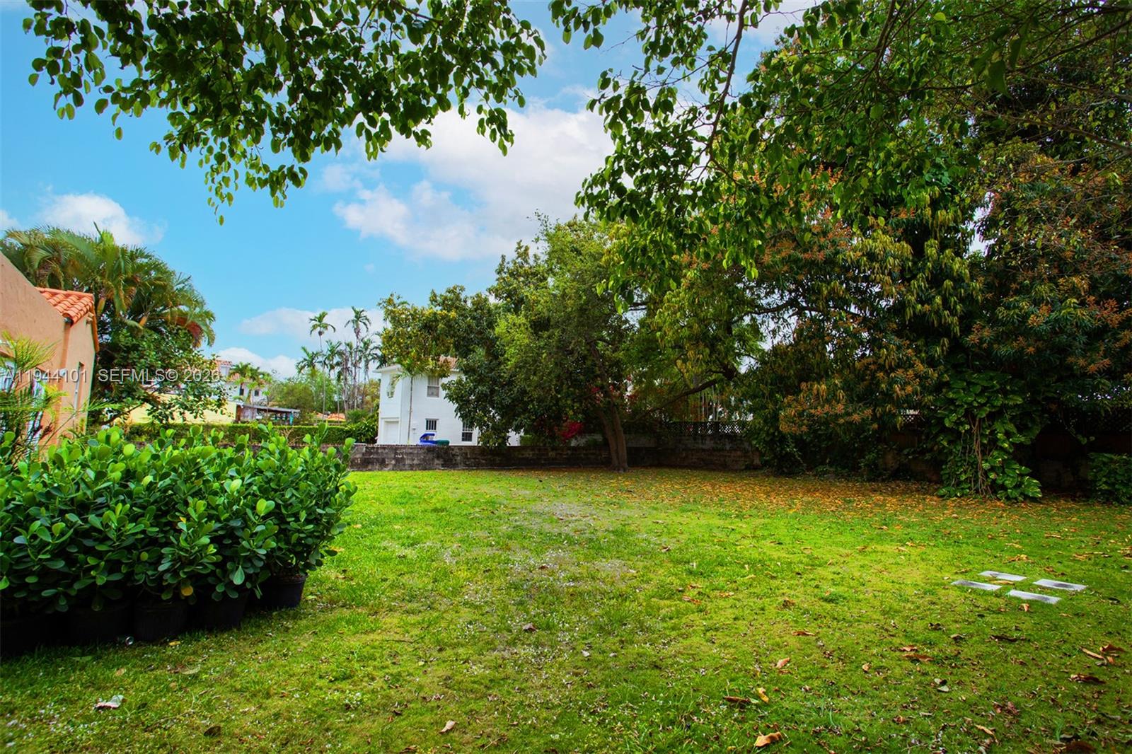 236 SW 28th Rd Miami, FL 33129