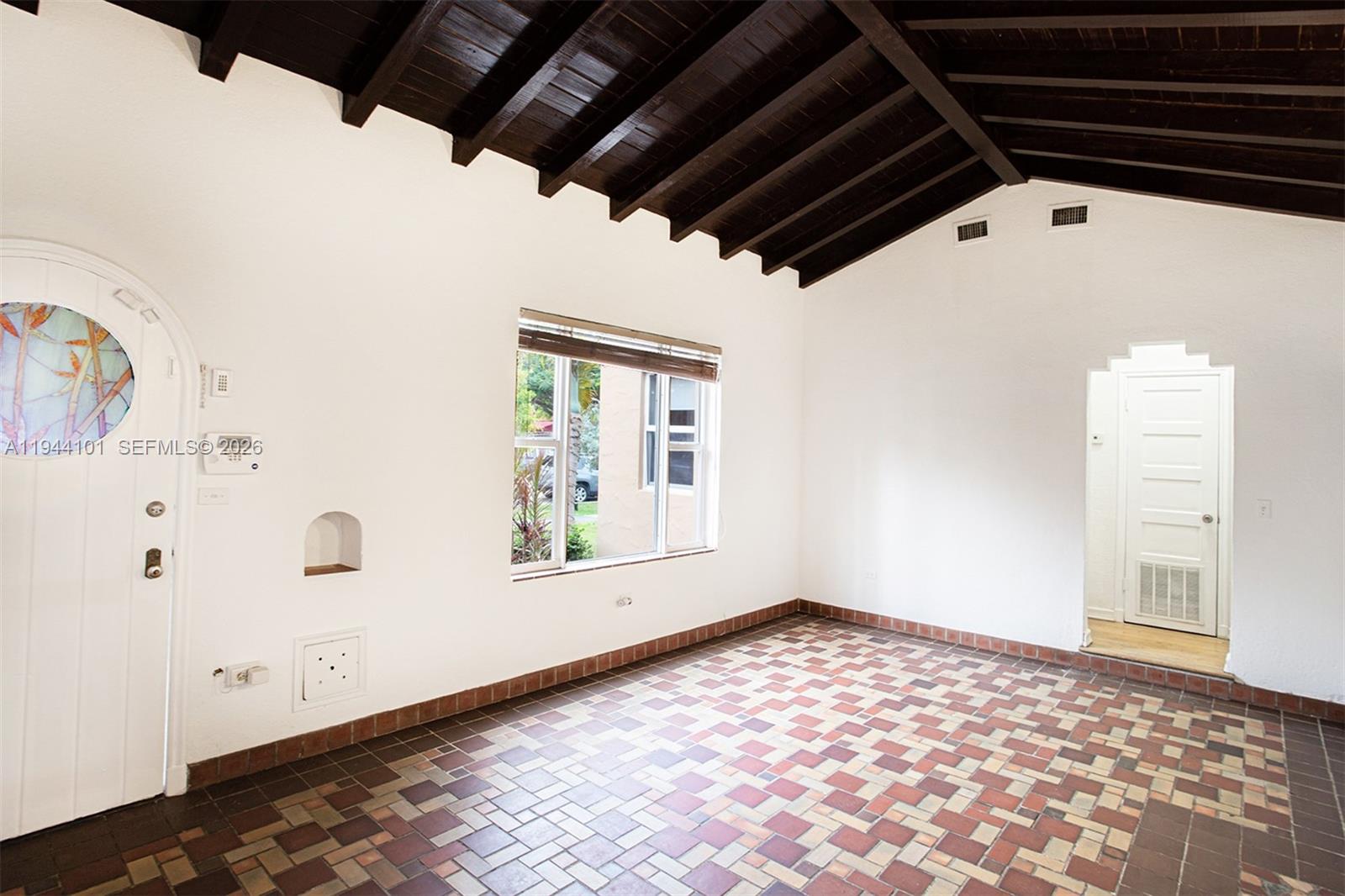 236 SW 28th Rd Miami, FL 33129