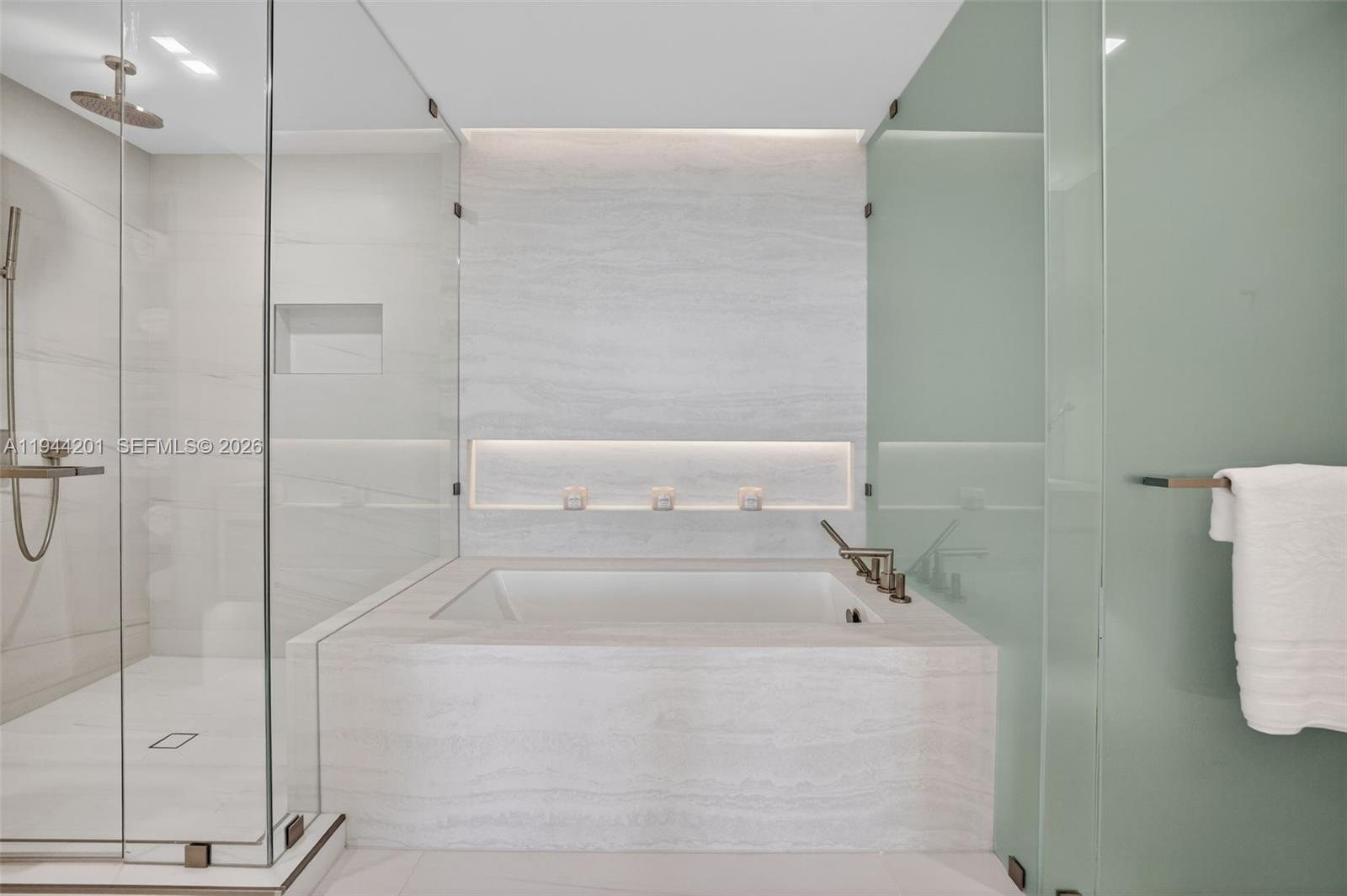 900 N Ocean Blvd #906 Pompano Beach, FL 33062