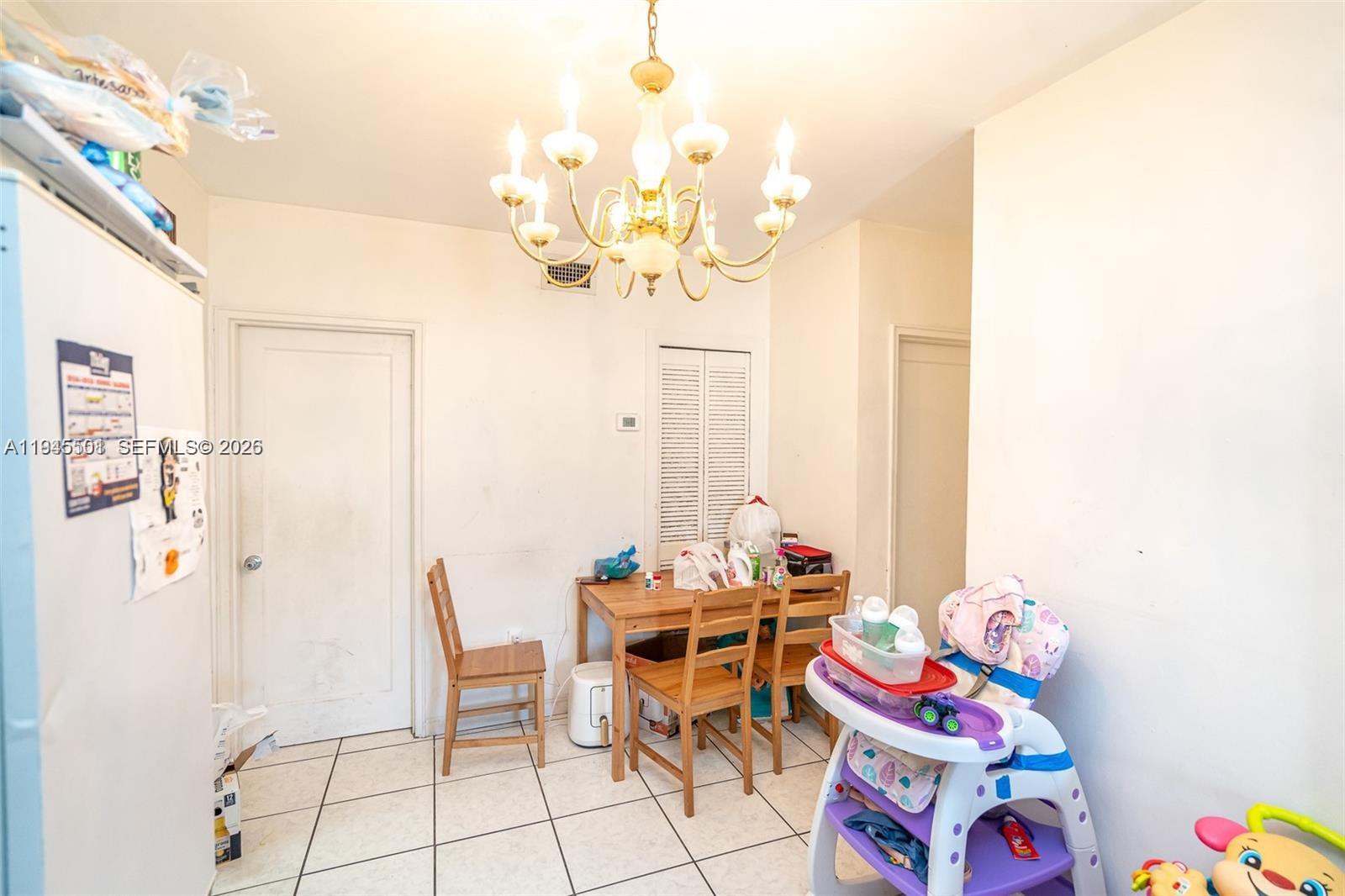 2331 NW 14th St Miami, FL 33125