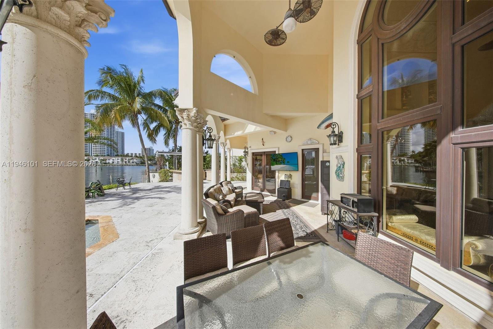 680 Golden Bch Dr Golden Beach, FL 33160