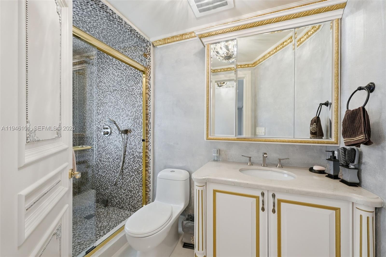 680 Golden Bch Dr Golden Beach, FL 33160