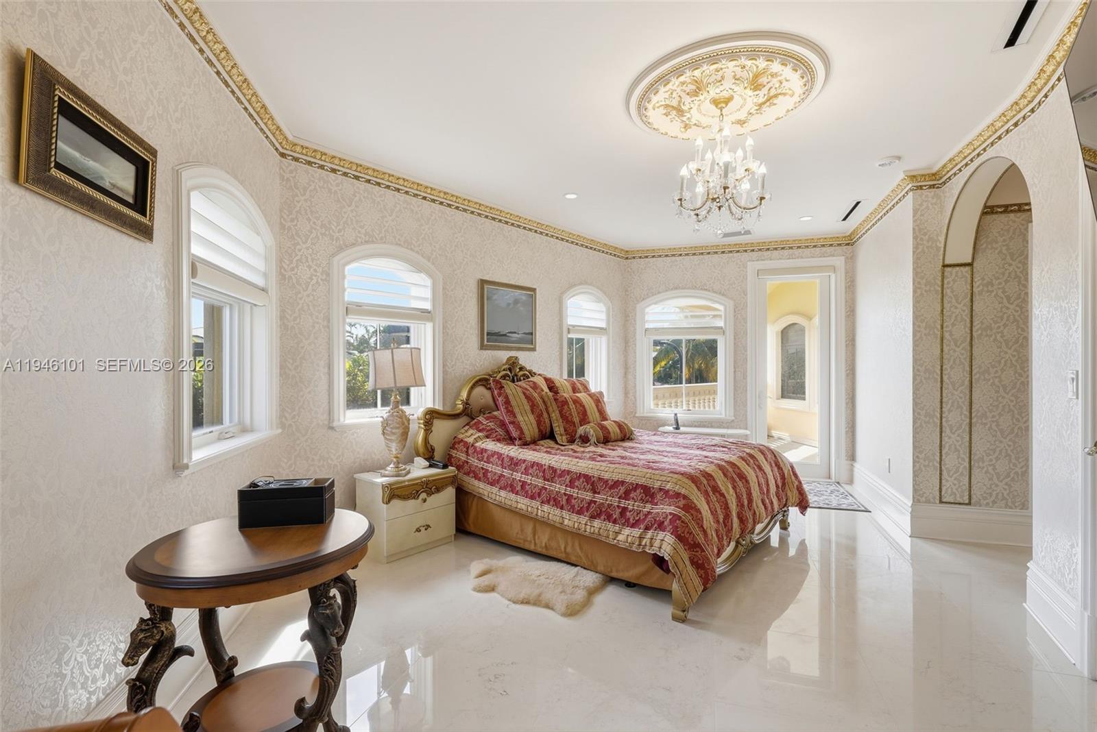 680 Golden Bch Dr Golden Beach, FL 33160