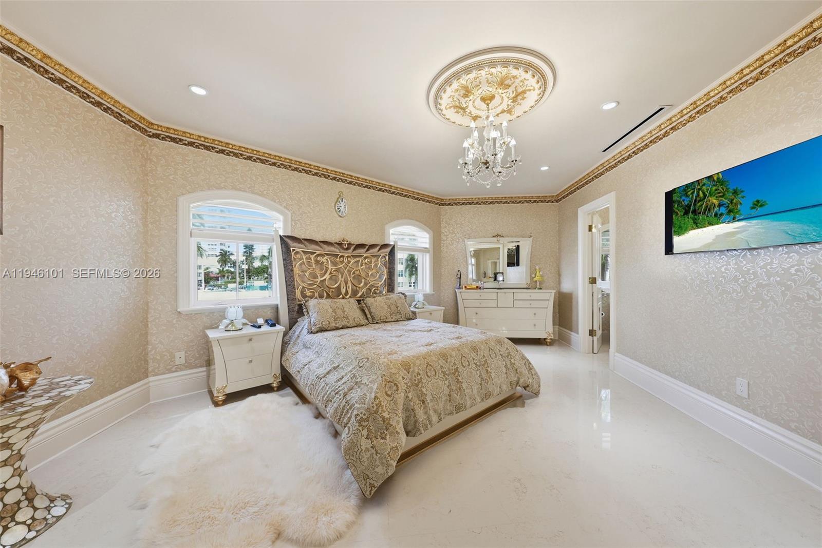 680 Golden Bch Dr Golden Beach, FL 33160