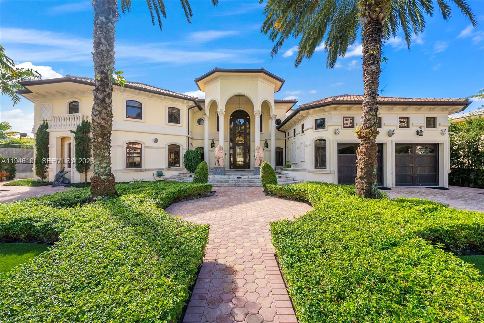 680 Golden Bch Dr Golden Beach, FL 33160