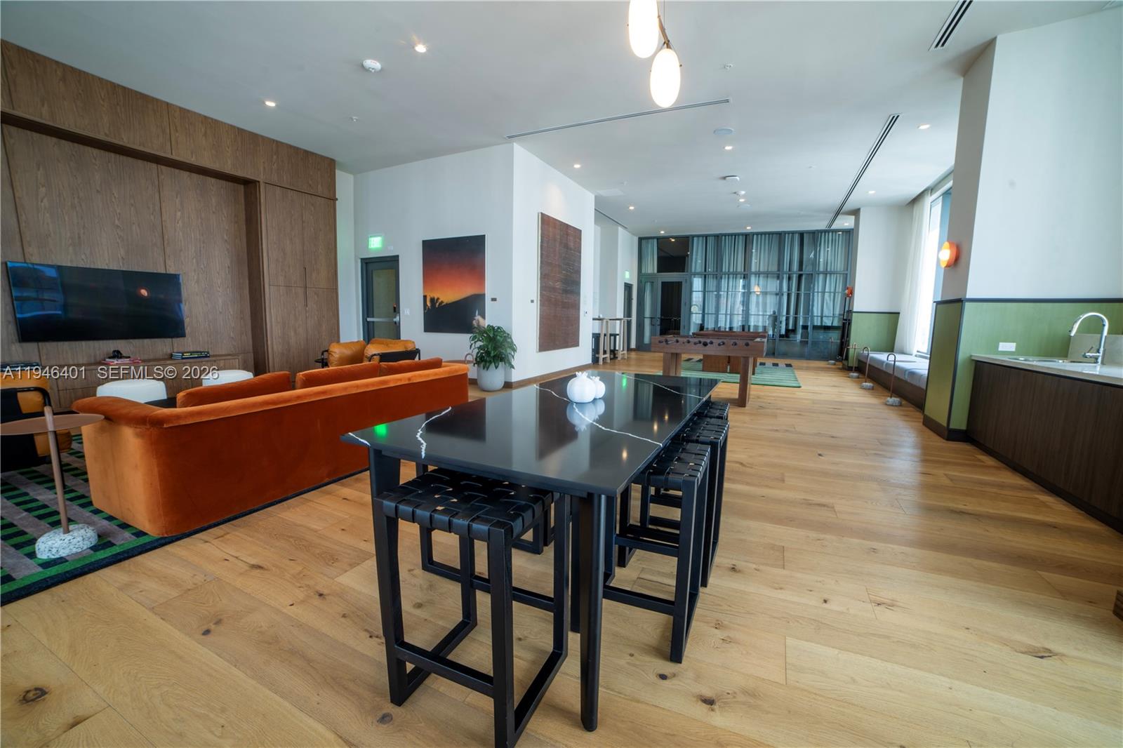 image The Crosby Miami Worldcenter17