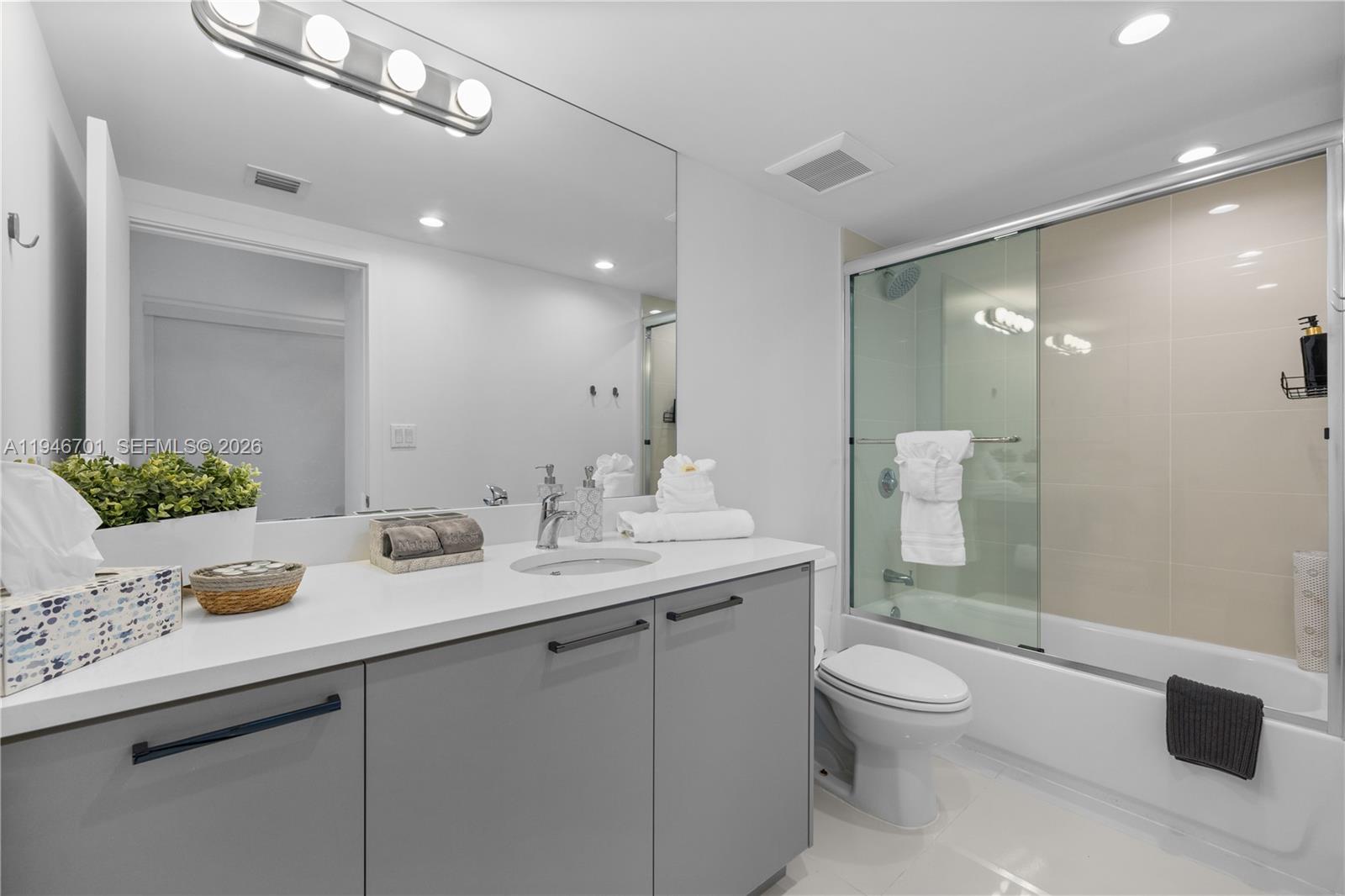 image One Bay Harbor31