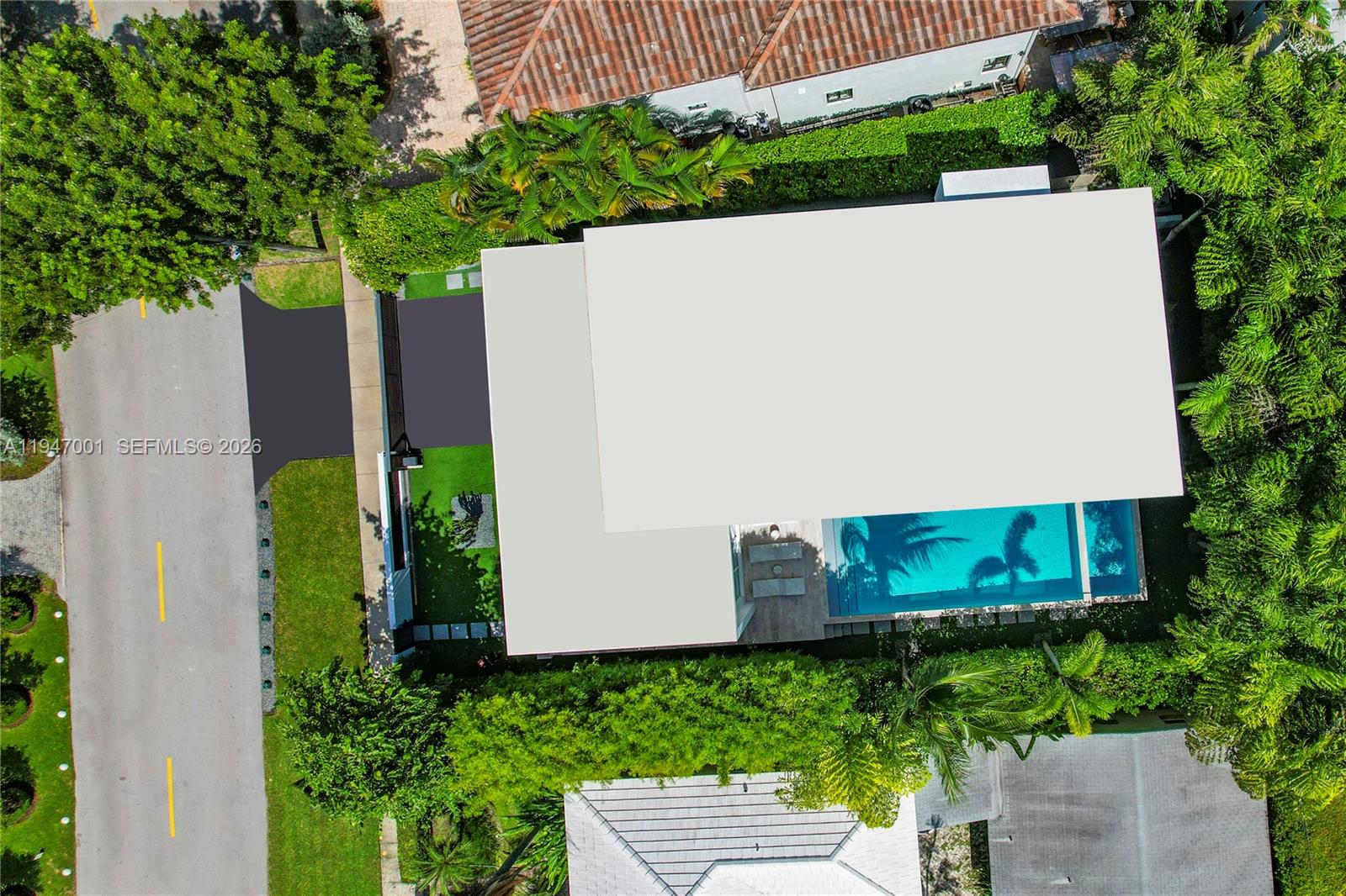 4433 N Bay Rd Miami Beach, FL 33140