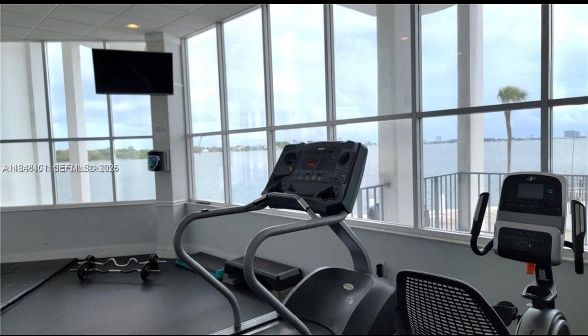 11930 N Bayshore Dr #406 North Miami, FL 33181