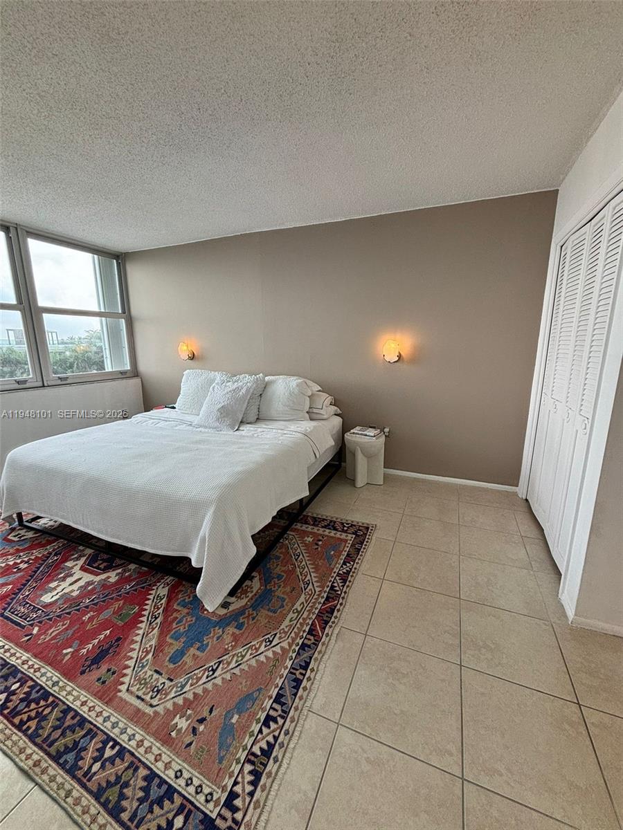 11930 N Bayshore Dr #406 North Miami, FL 33181