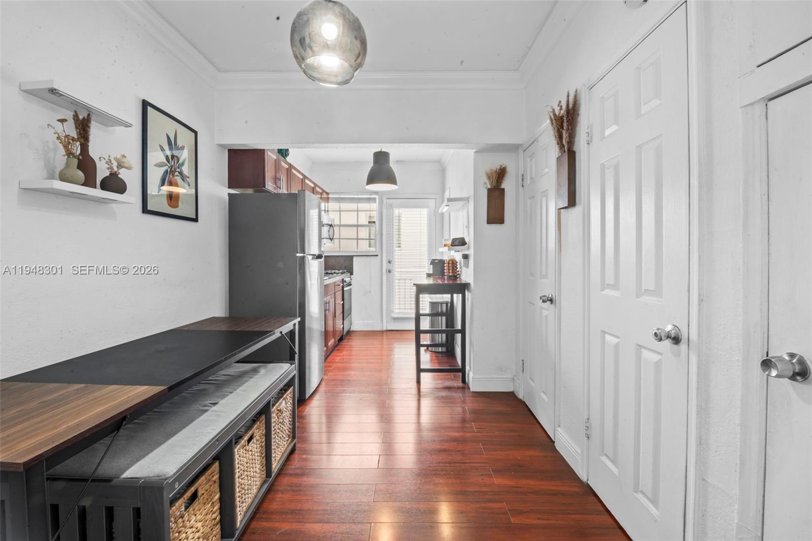 330 74th St #5 Miami Beach, FL 33141