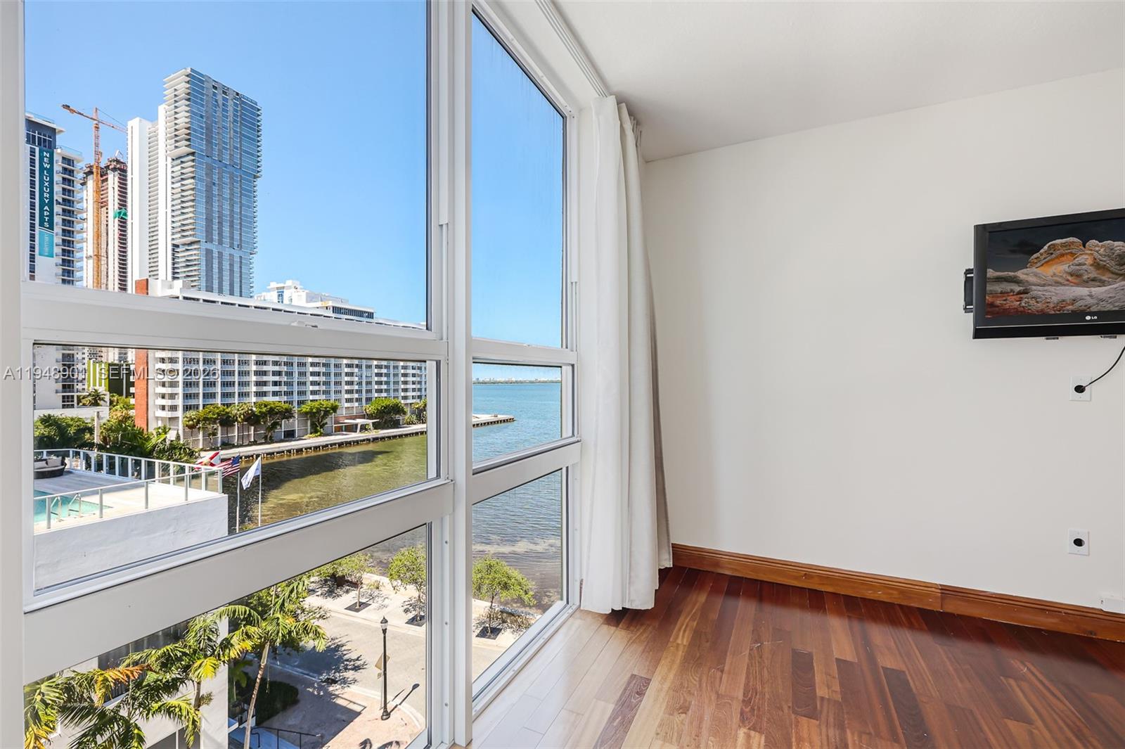 2000 N Bayshore Dr #621 Miami, FL 33137