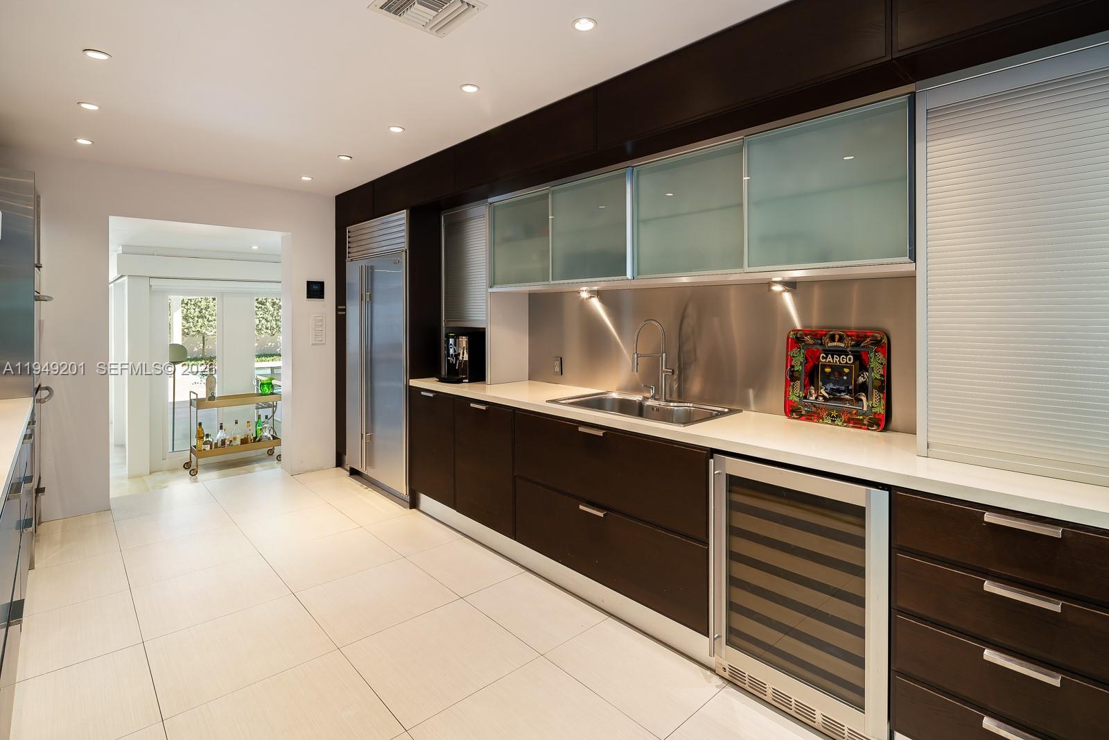 5907 Riviera Dr Coral Gables, FL 33146