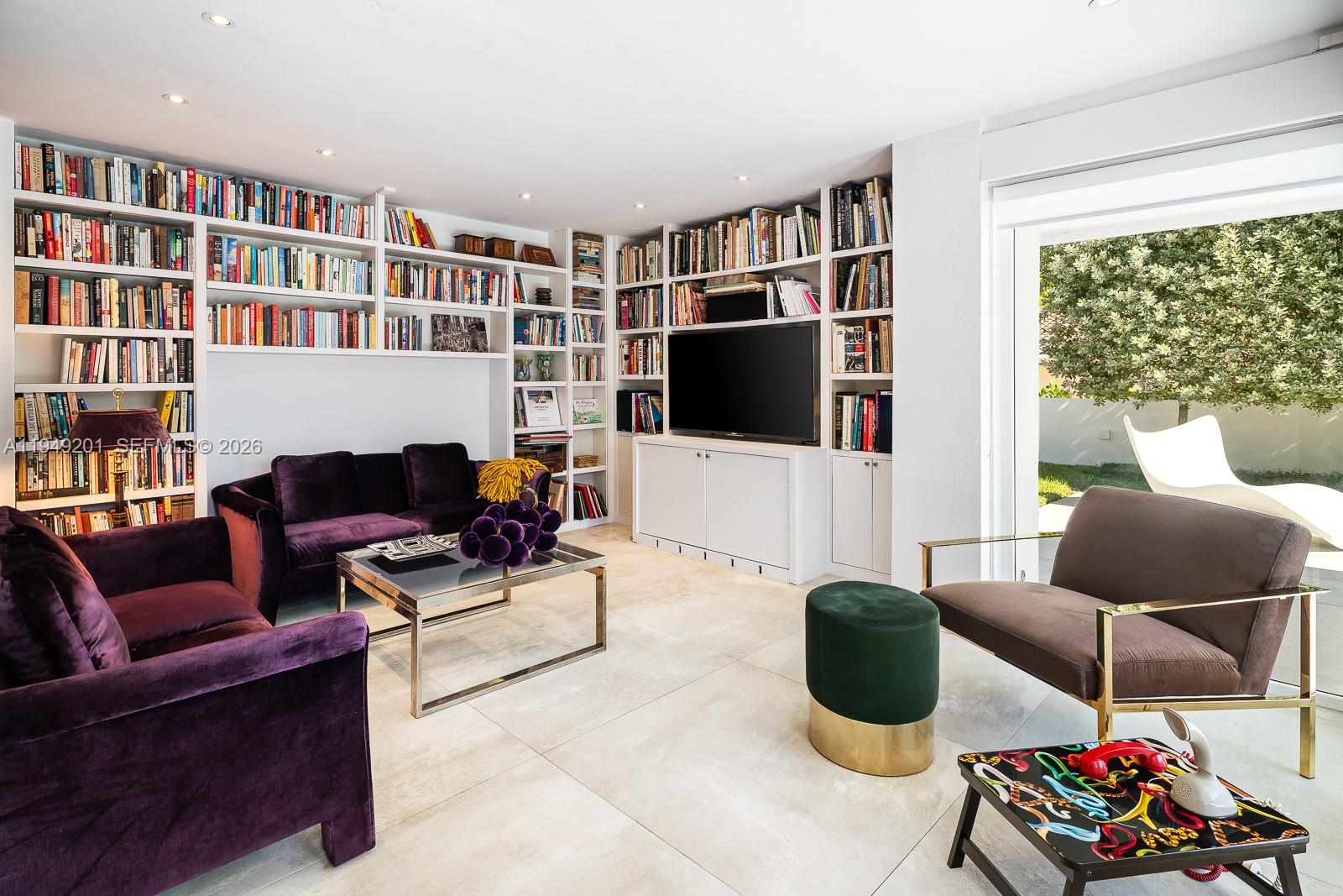 5907 Riviera Dr Coral Gables, FL 33146