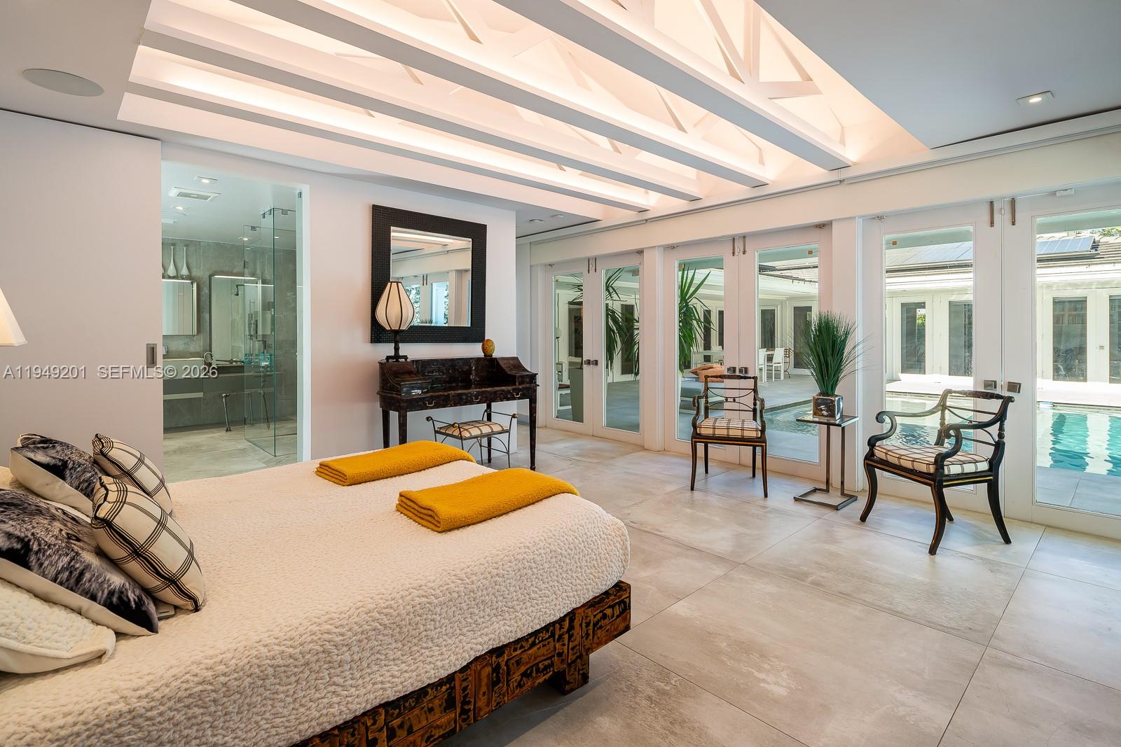 5907 Riviera Dr Coral Gables, FL 33146