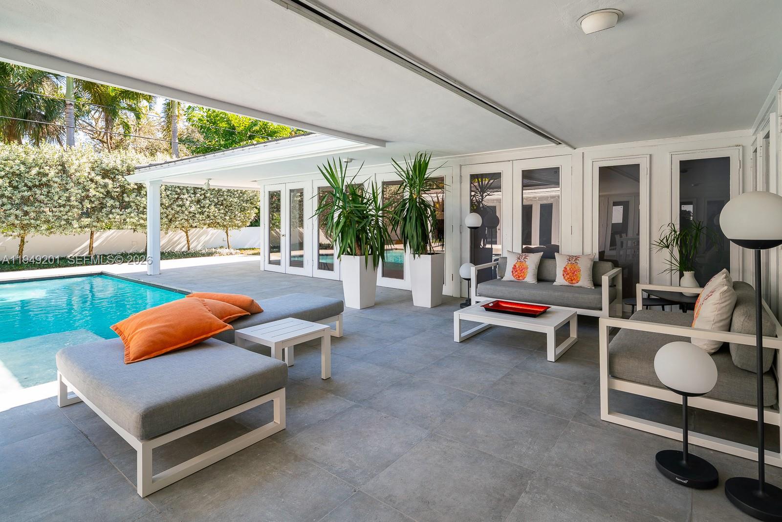 5907 Riviera Dr Coral Gables, FL 33146