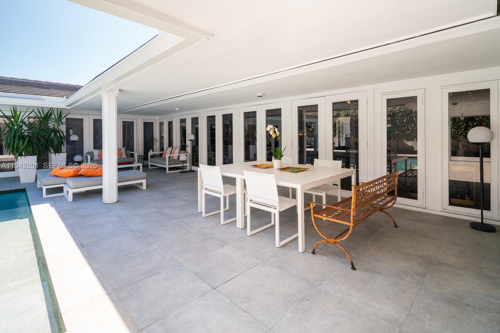 5907 Riviera Dr Coral Gables, FL 33146