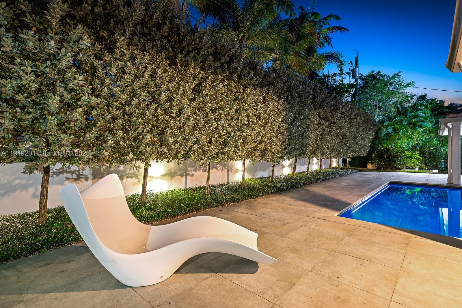 5907 Riviera Dr Coral Gables, FL 33146