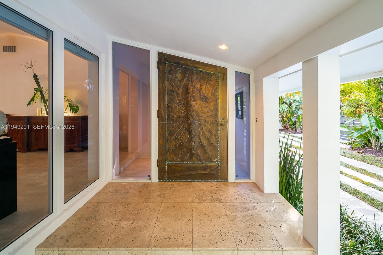 5907 Riviera Dr Coral Gables, FL 33146