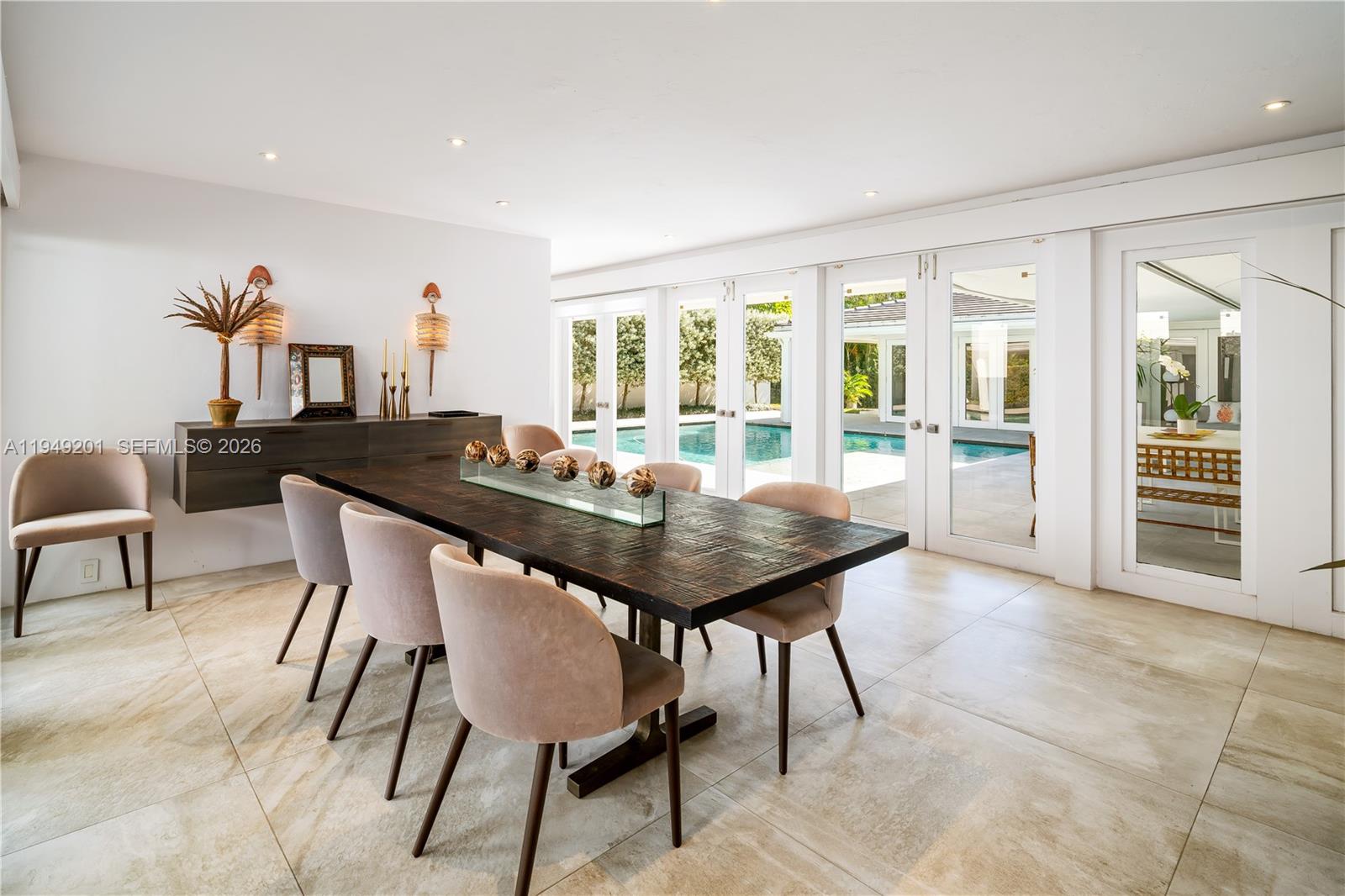 5907 Riviera Dr Coral Gables, FL 33146