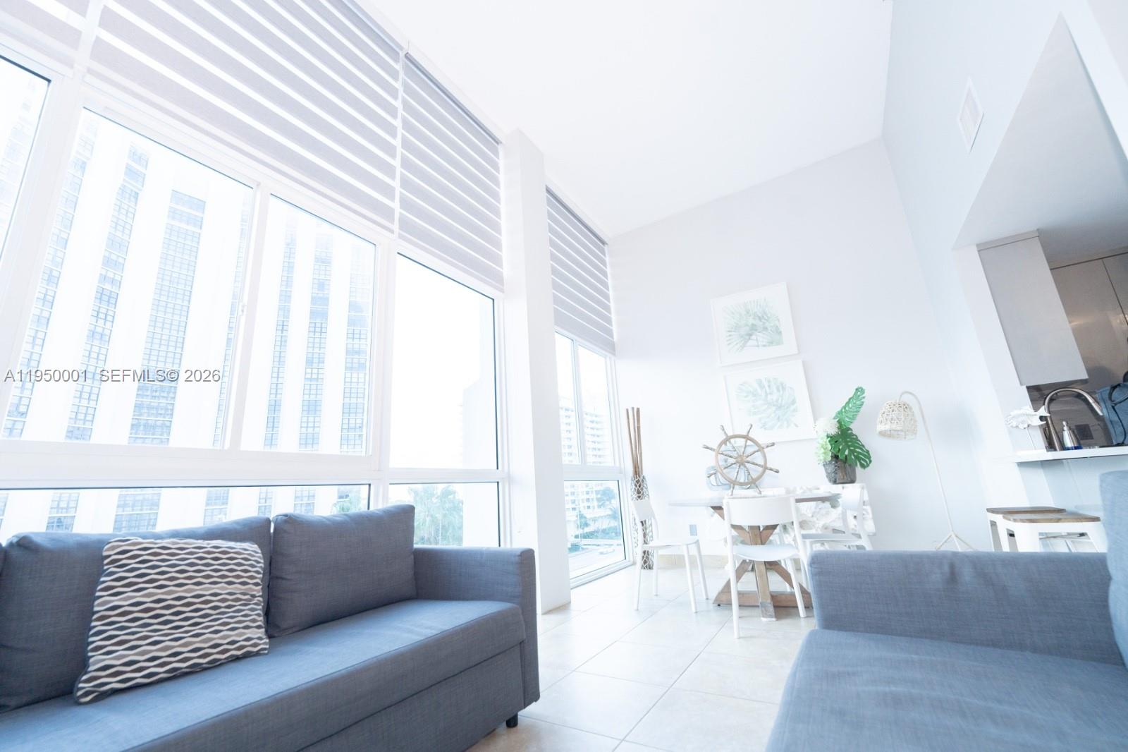 5445 Collins Ave #BAY21 Miami Beach, FL 33140