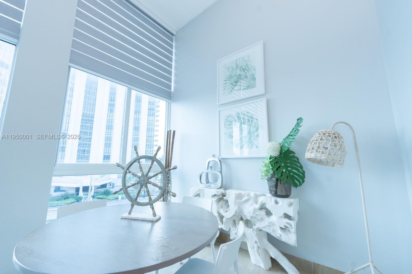 5445 Collins Ave #BAY21 Miami Beach, FL 33140