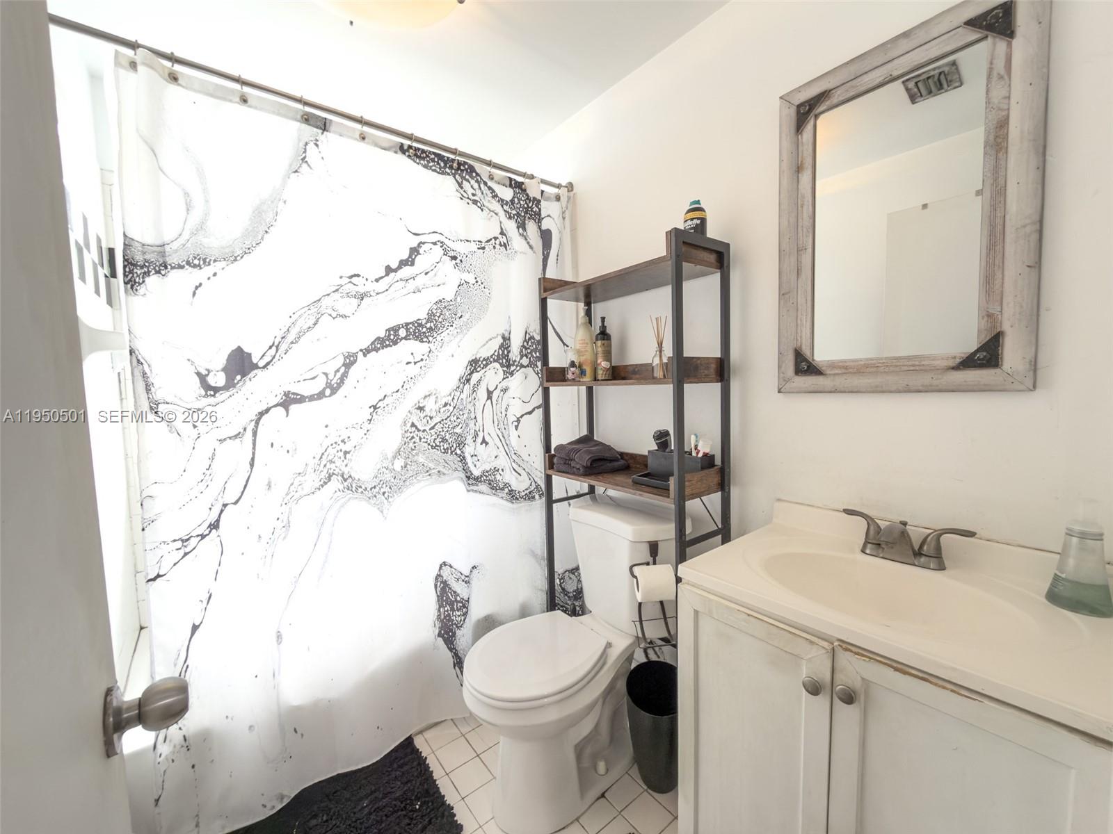 802 Euclid Ave #301 Miami Beach, FL 33139