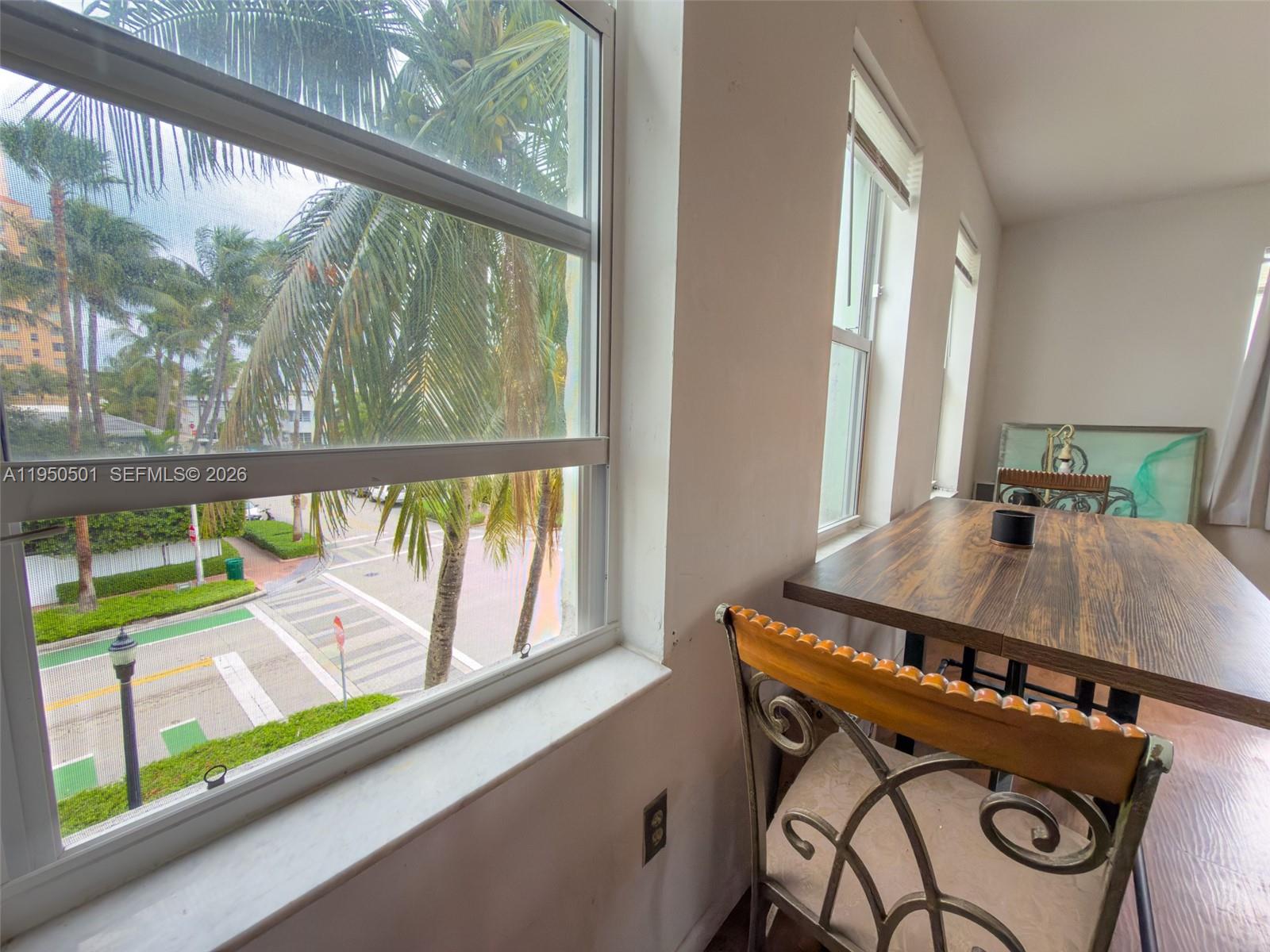 802 Euclid Ave #301 Miami Beach, FL 33139