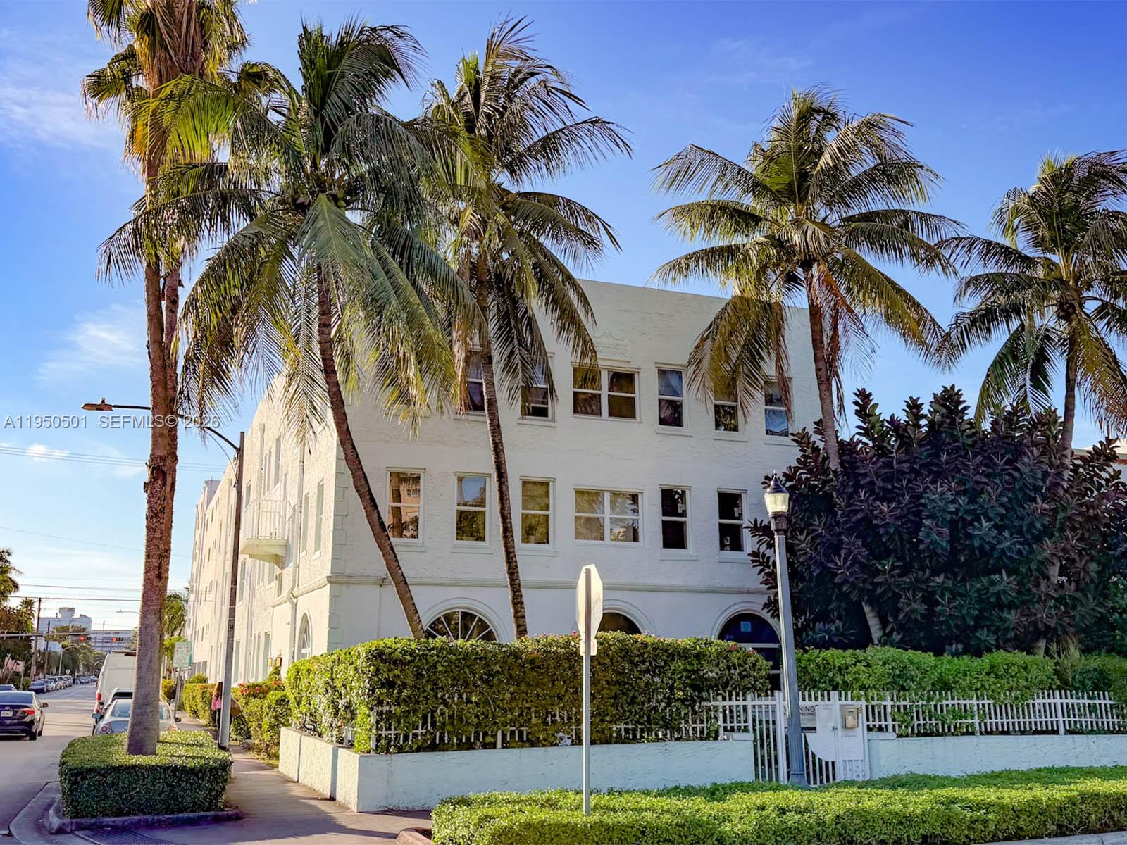 802 Euclid Ave #301 Miami Beach, FL 33139