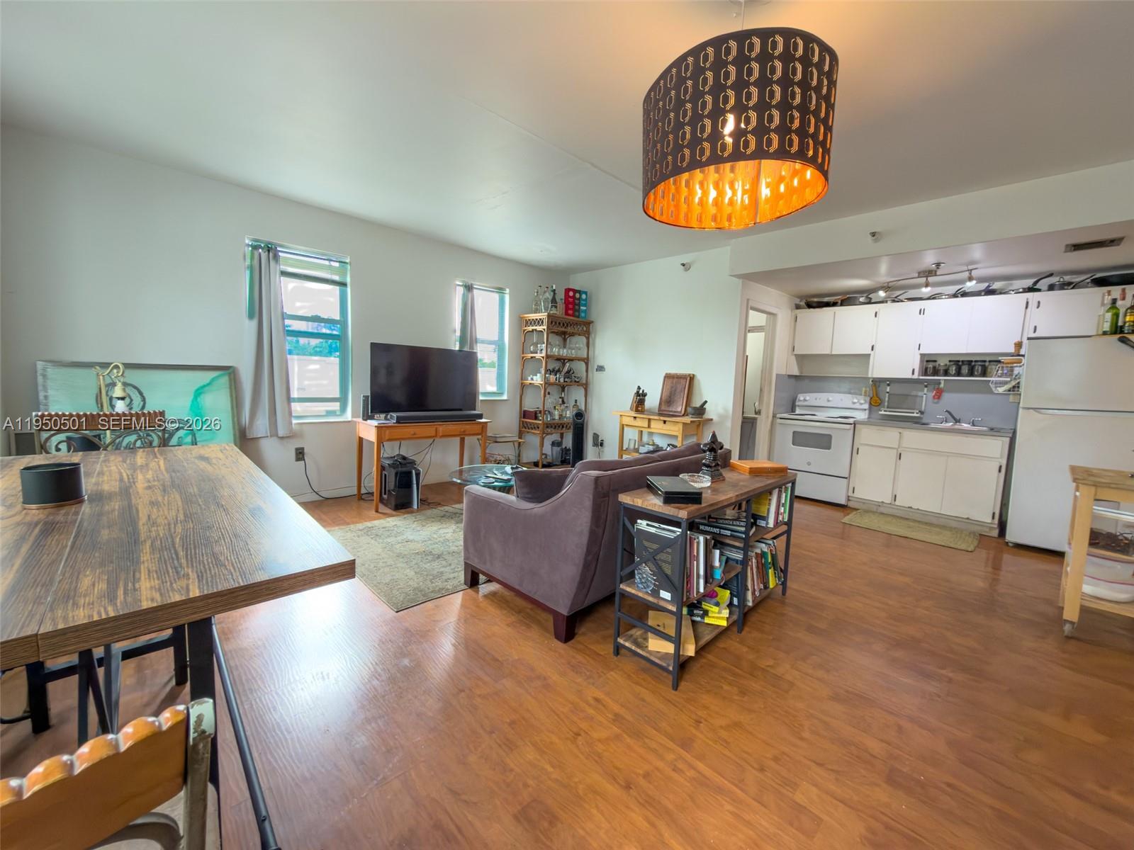 802 Euclid Ave #301 Miami Beach, FL 33139