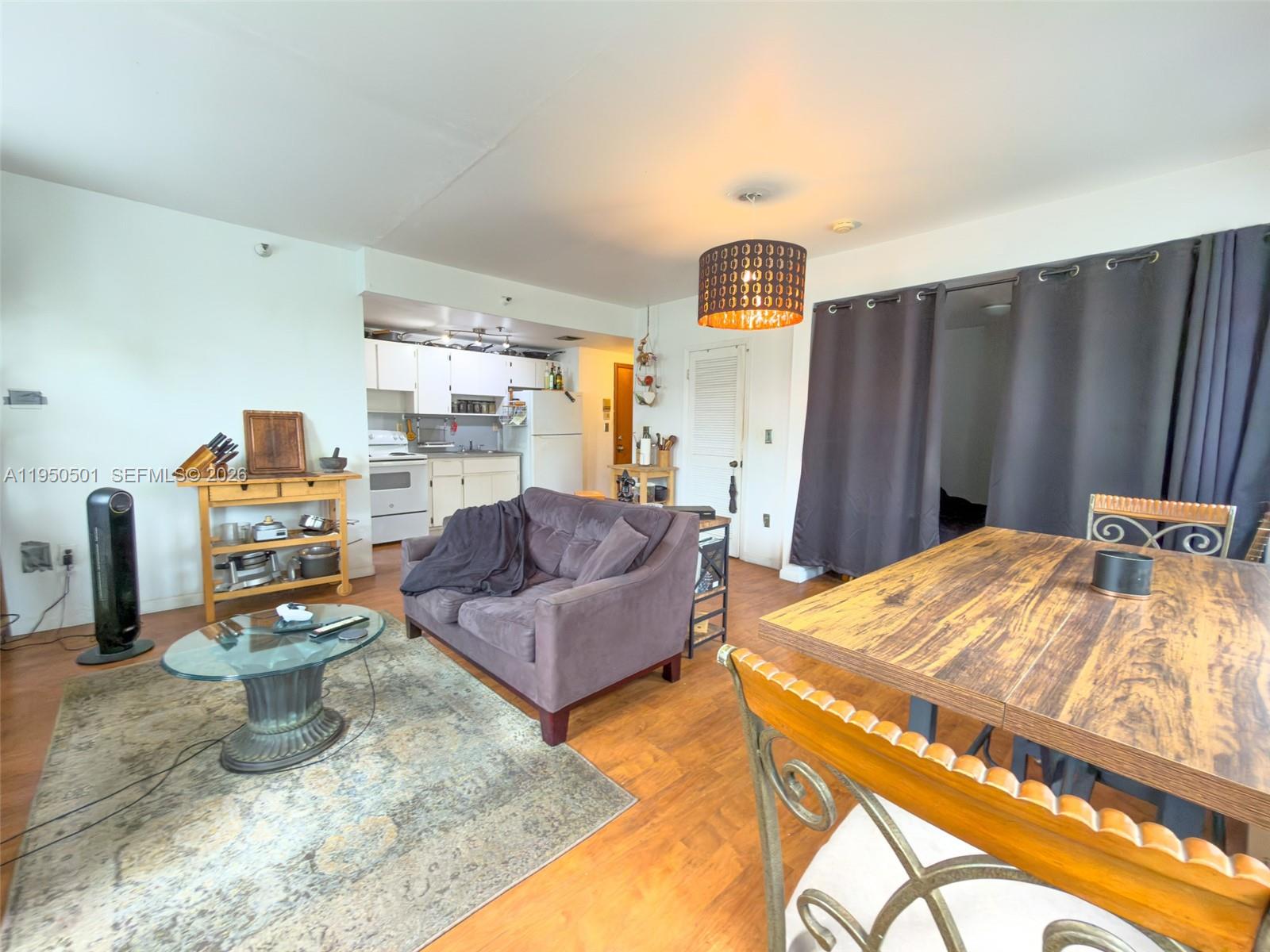 802 Euclid Ave #301 Miami Beach, FL 33139