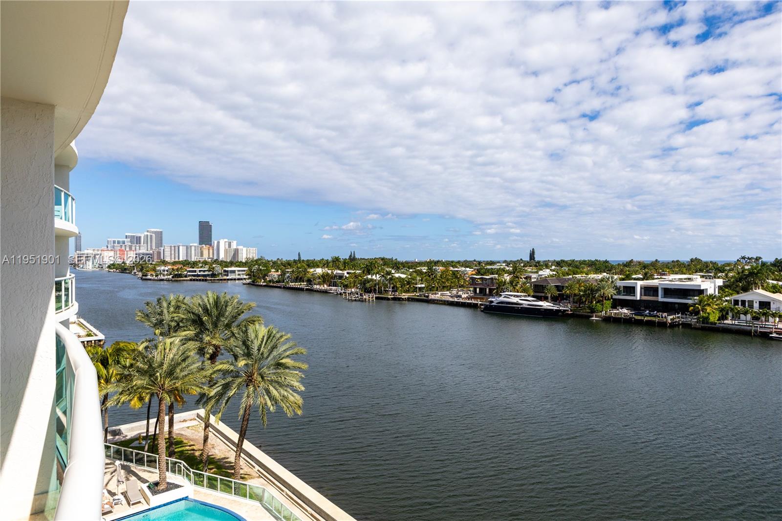 image Hamptons South3