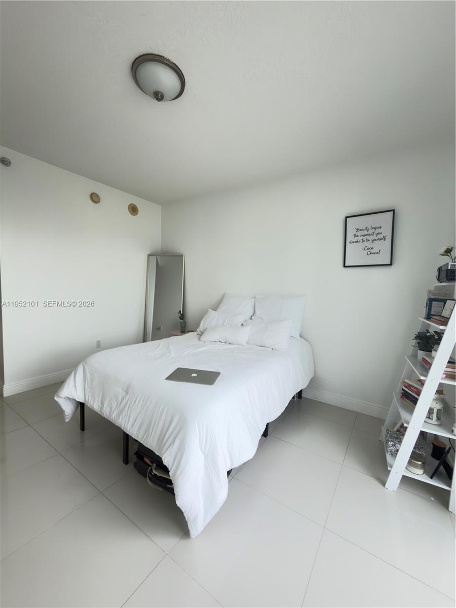 image Latitude on the River13