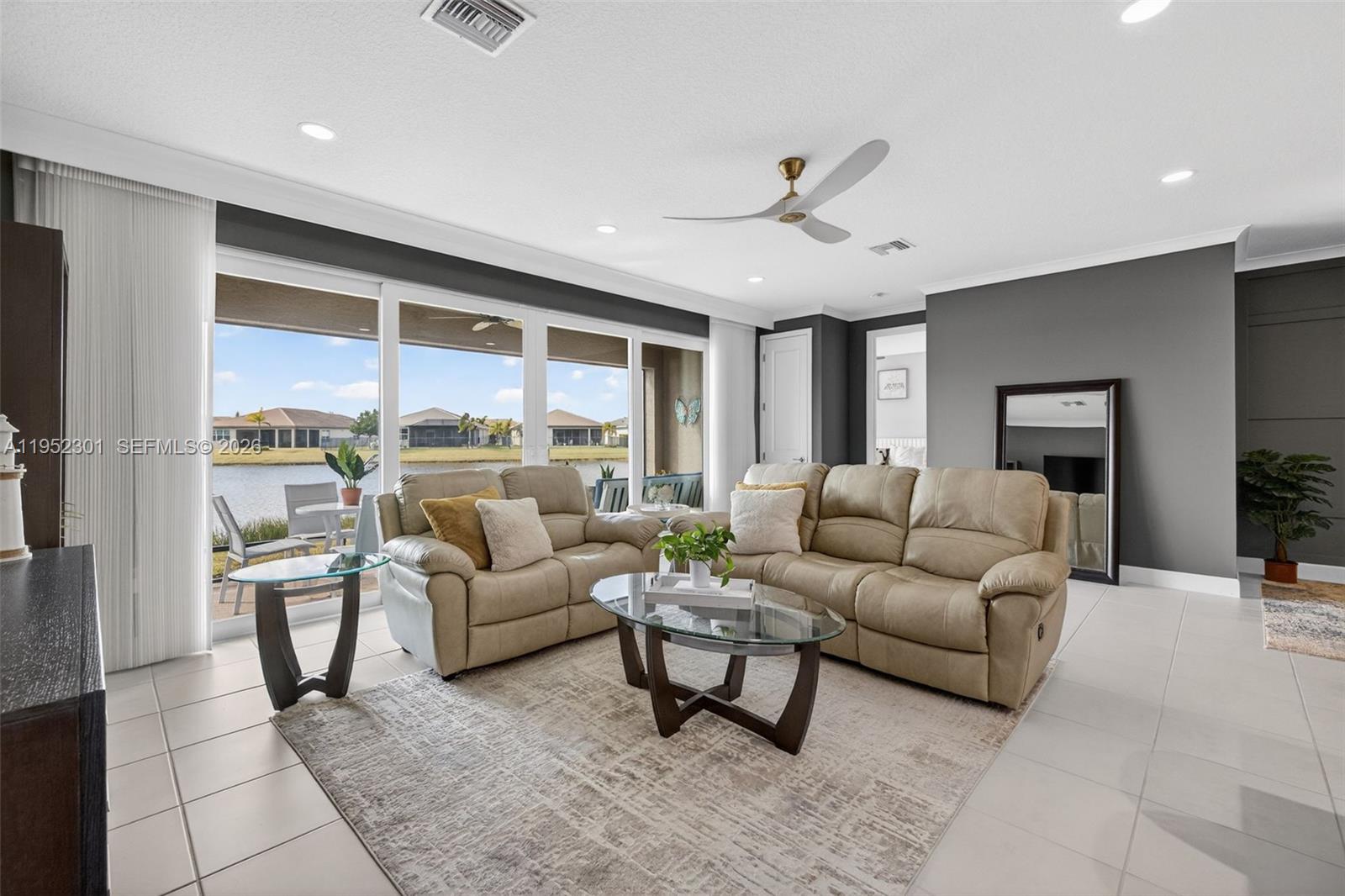 11694 SW River Xing Pl Port St Lucie, FL 34987