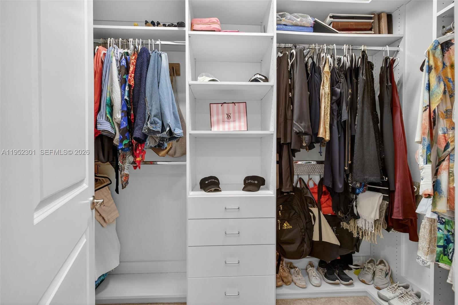 11694 SW River Xing Pl Port St Lucie, FL 34987