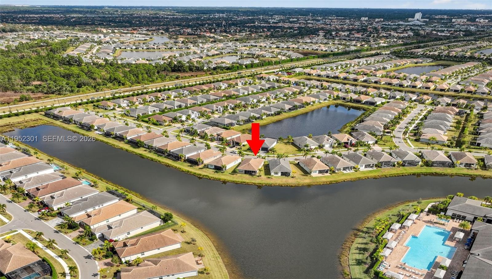 11694 SW River Xing Pl Port St Lucie, FL 34987