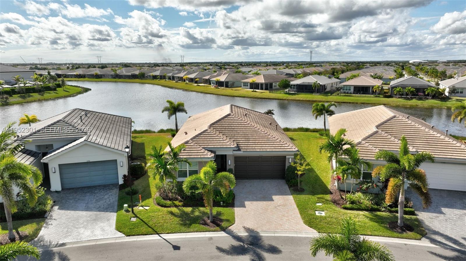 11694 SW River Xing Pl Port St Lucie, FL 34987