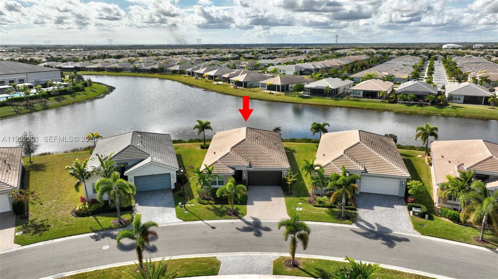 11694 SW River Xing Pl Port St Lucie, FL 34987