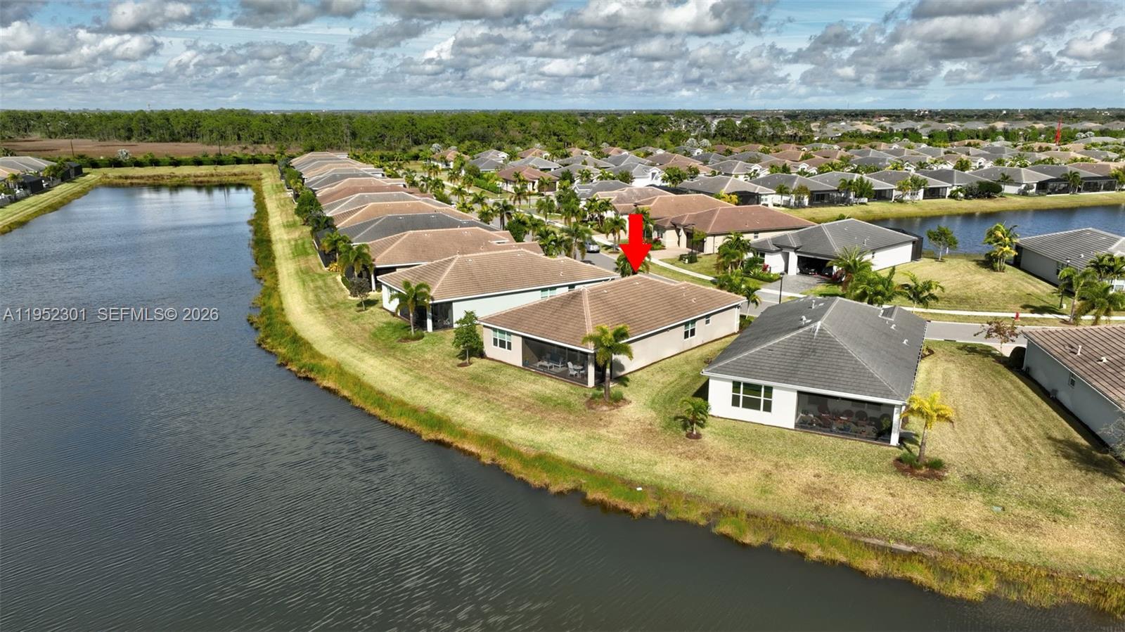 11694 SW River Xing Pl Port St Lucie, FL 34987