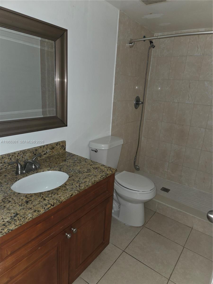 17901 NW 68th Ave #T106 Hialeah, FL 33015