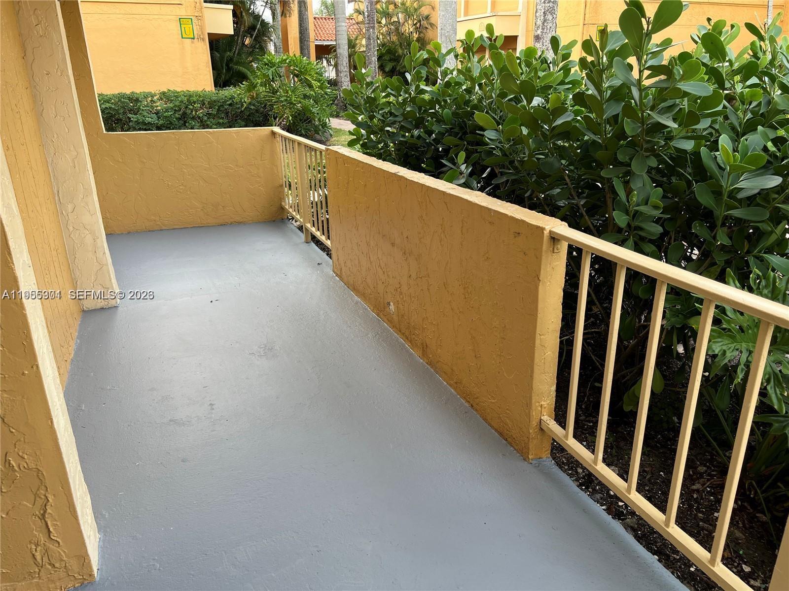 17901 NW 68th Ave #T106 Hialeah, FL 33015