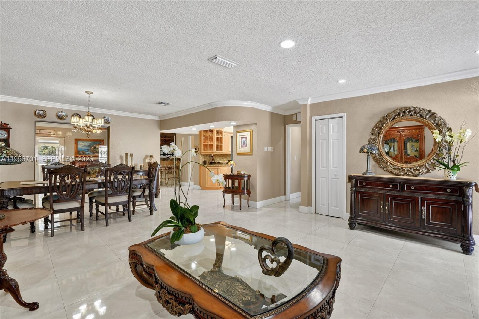 9410 SW 42nd St Miami, FL 33165