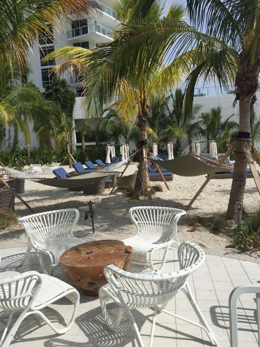 image Beachwalk Condominium31