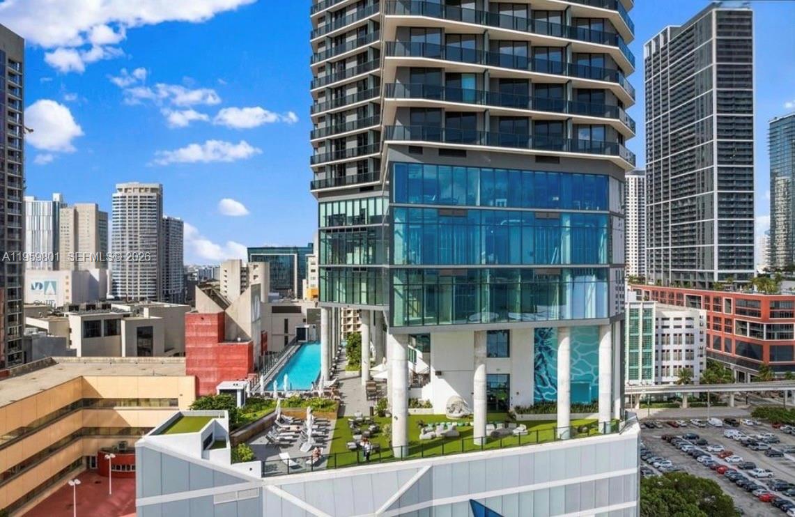 image The Elser Hotel & Residences13