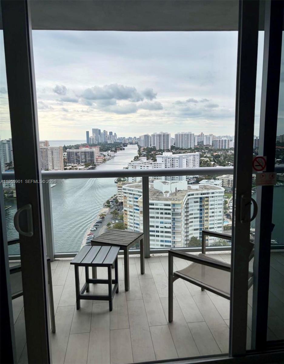 image Beachwalk Condominium5