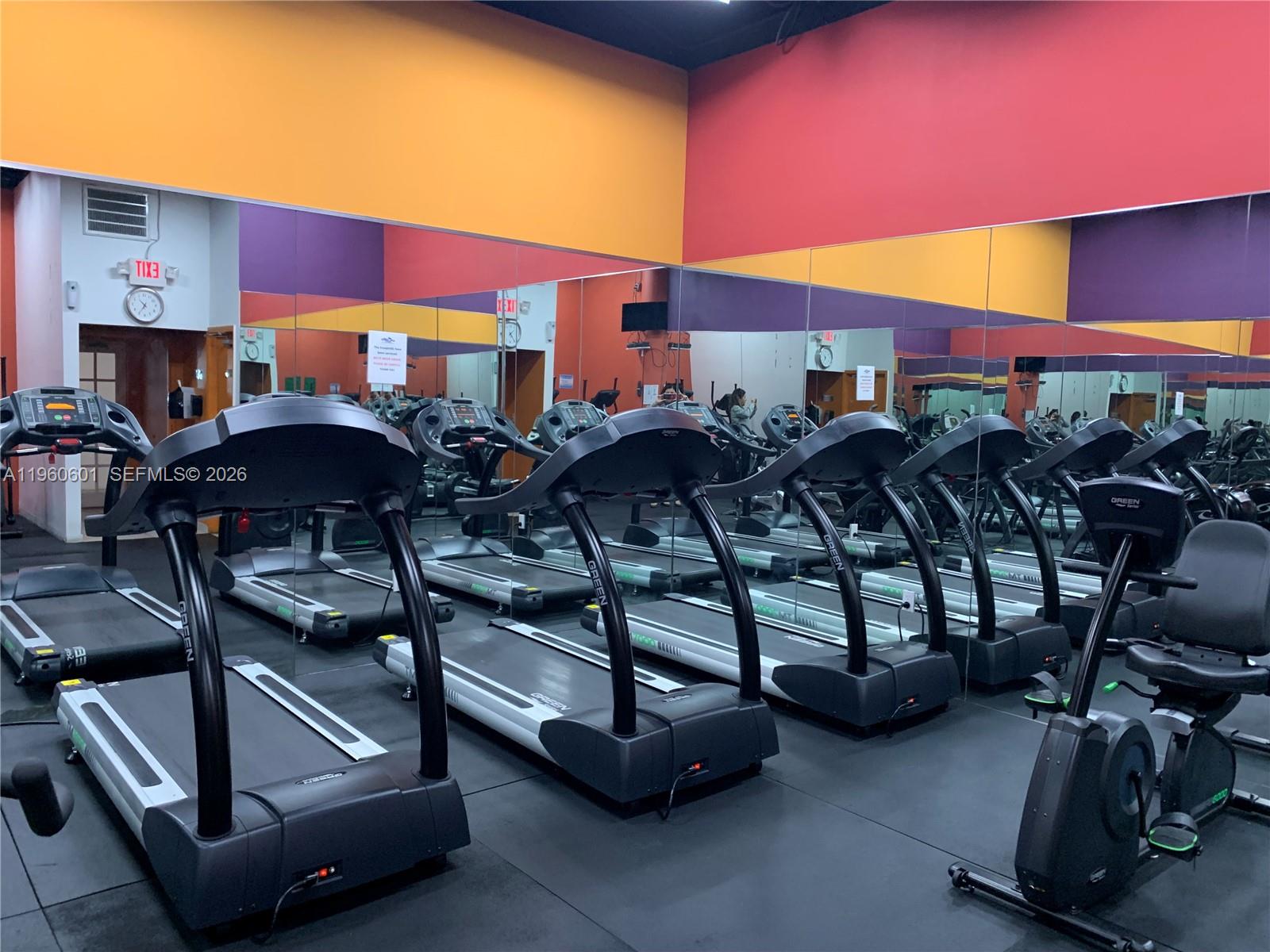 image South Bay Club12