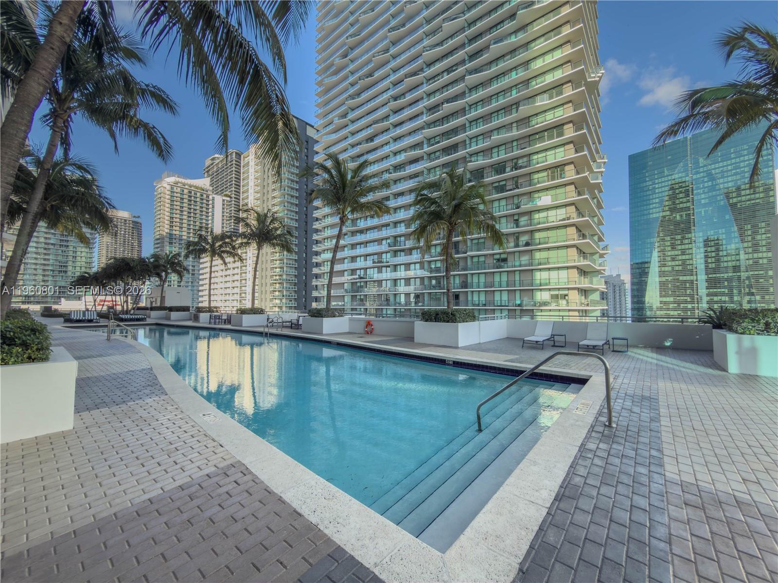 image Infinity at Brickell17