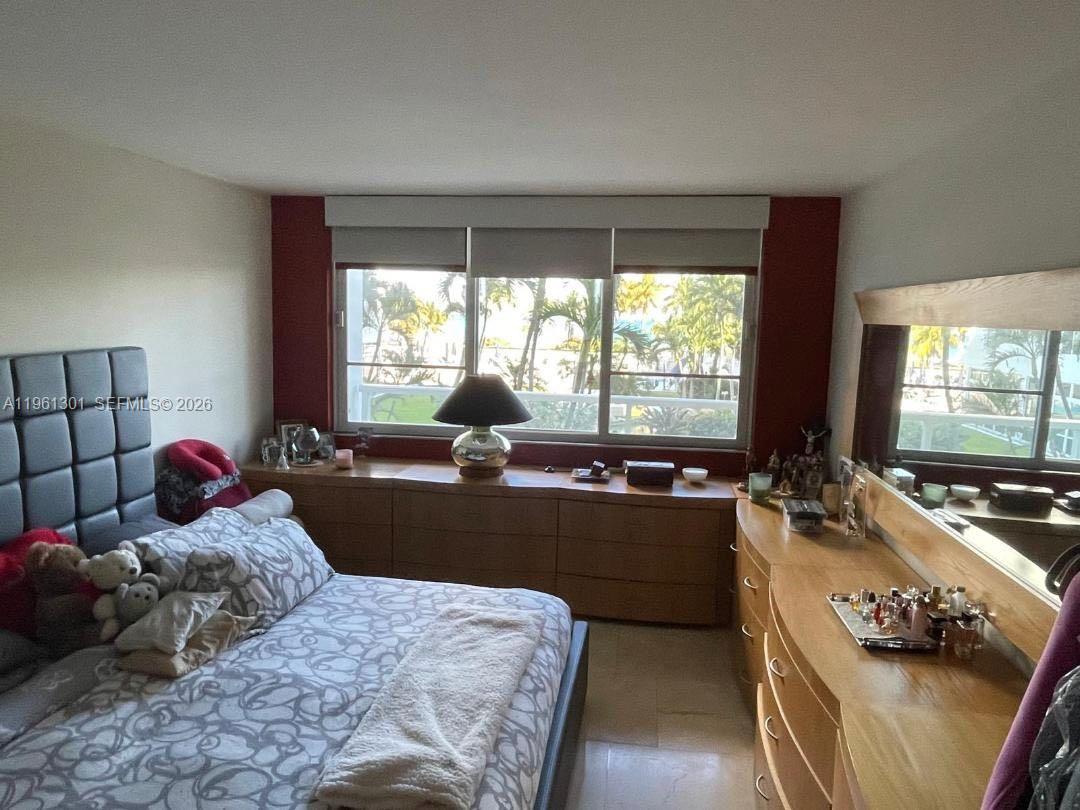 5005 Collins Ave #212 Miami Beach, FL 33140