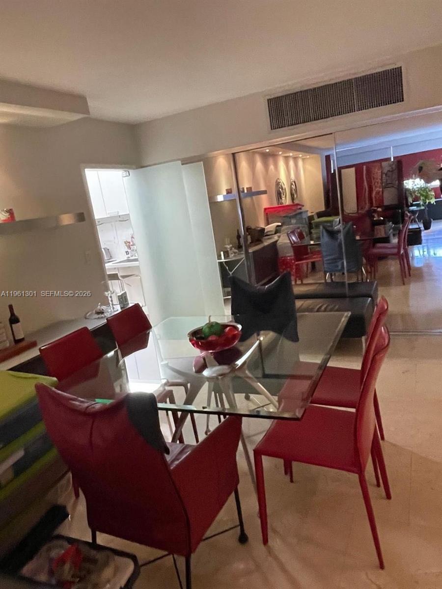 5005 Collins Ave #212 Miami Beach, FL 33140