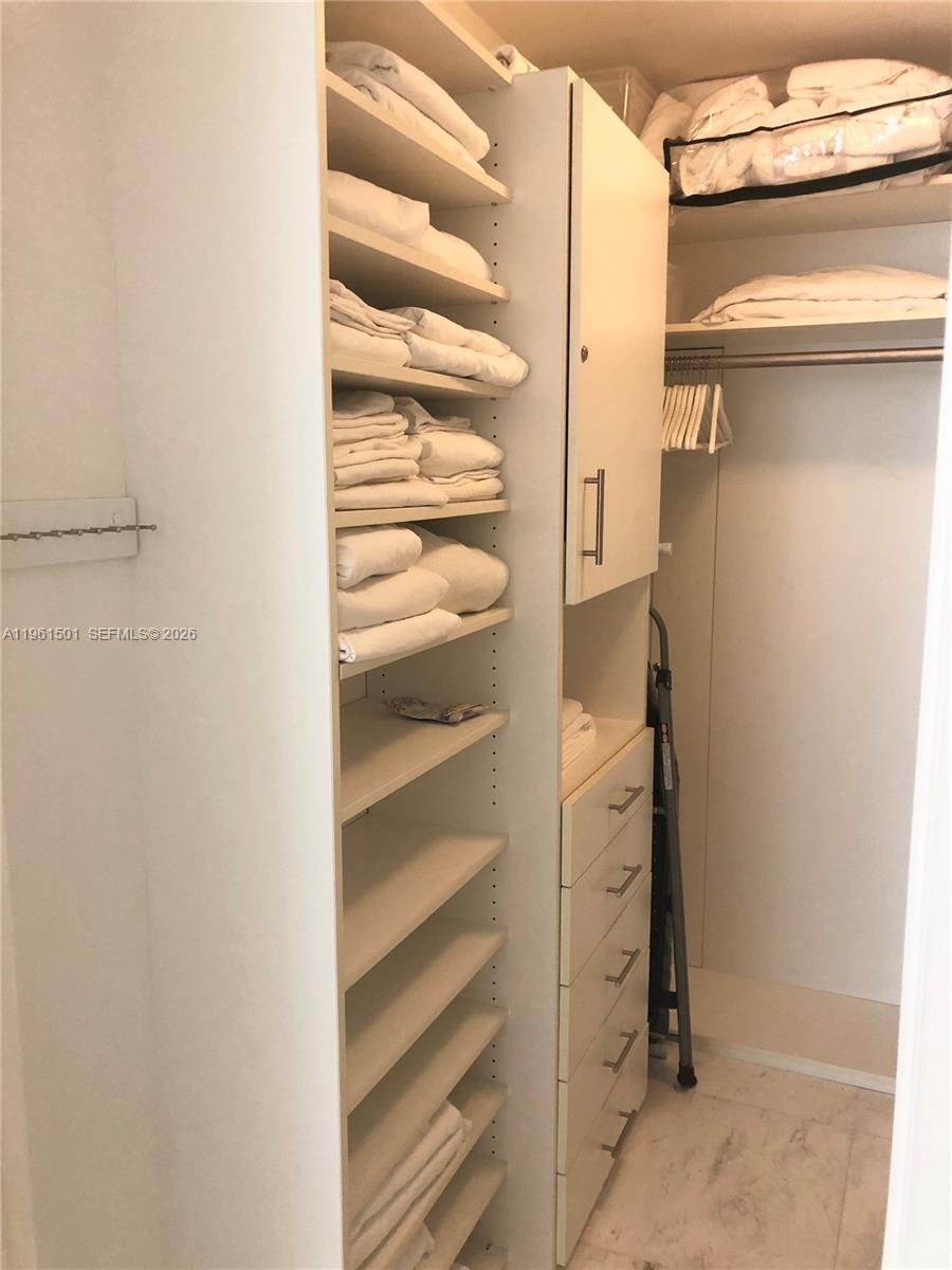 image Trump Tower III18